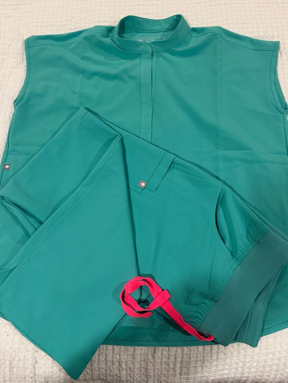 FIGS Surgical Green Scrub Set NWOT